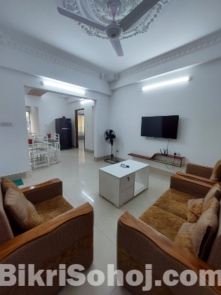 Furnished 2-Bedroom Apartment Rent in Bashundhara R/A